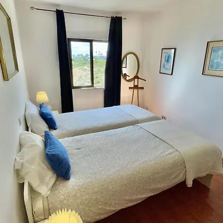 Charming 2-bedroom In *